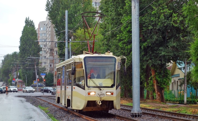 Из-за подозрительного пакета в Саратове встали трамваи
